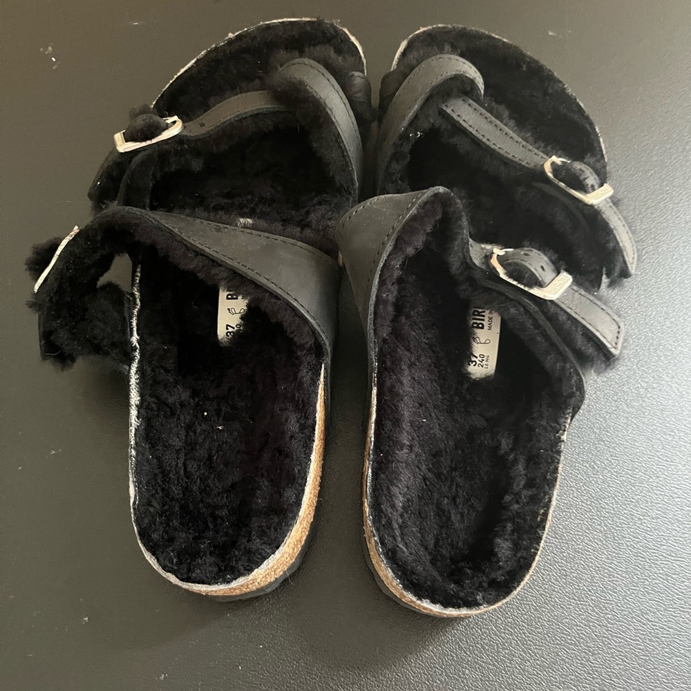 Black Faux Fur Cork Footbed Buckle Sandals - Picture 2 of 6